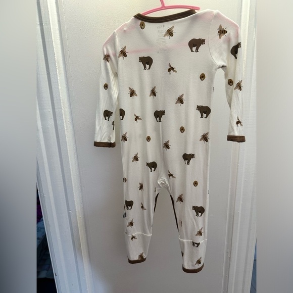 Kyte Baby Honey Bear Snap Romper 12-18 - Picture 3 of 3